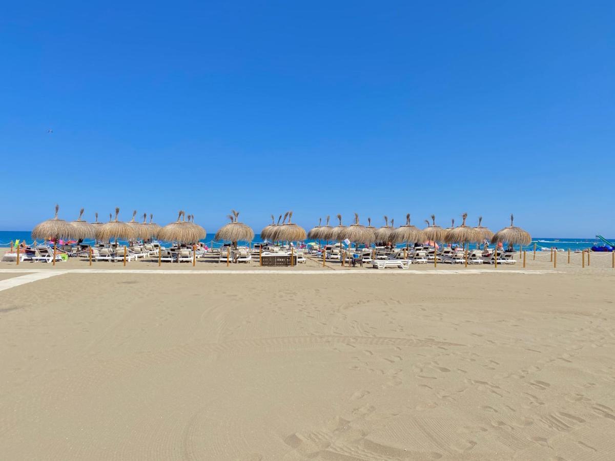 Studio In Costa Del Sol, Sea, Sunshine & Views Fuengirola Exterior foto